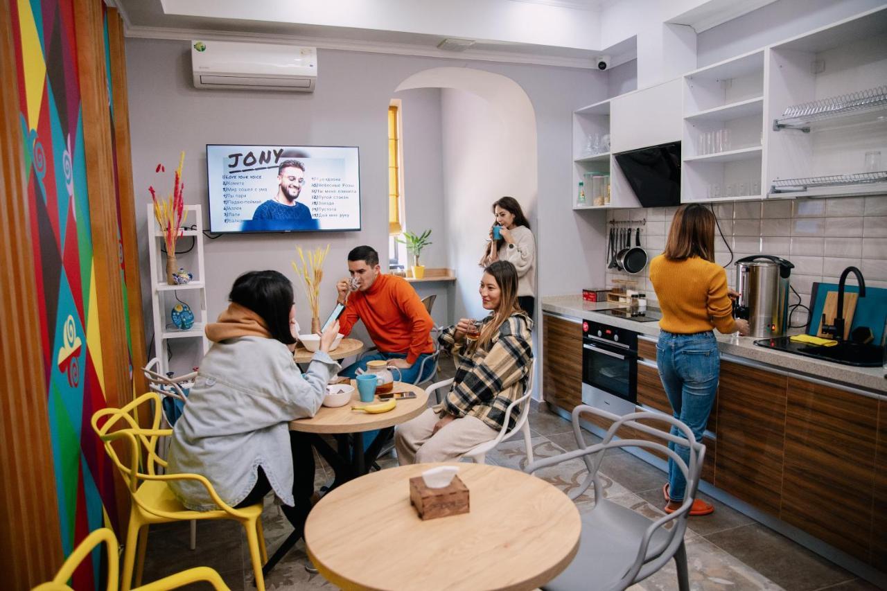 People Hostel Бішкек Екстер'єр фото