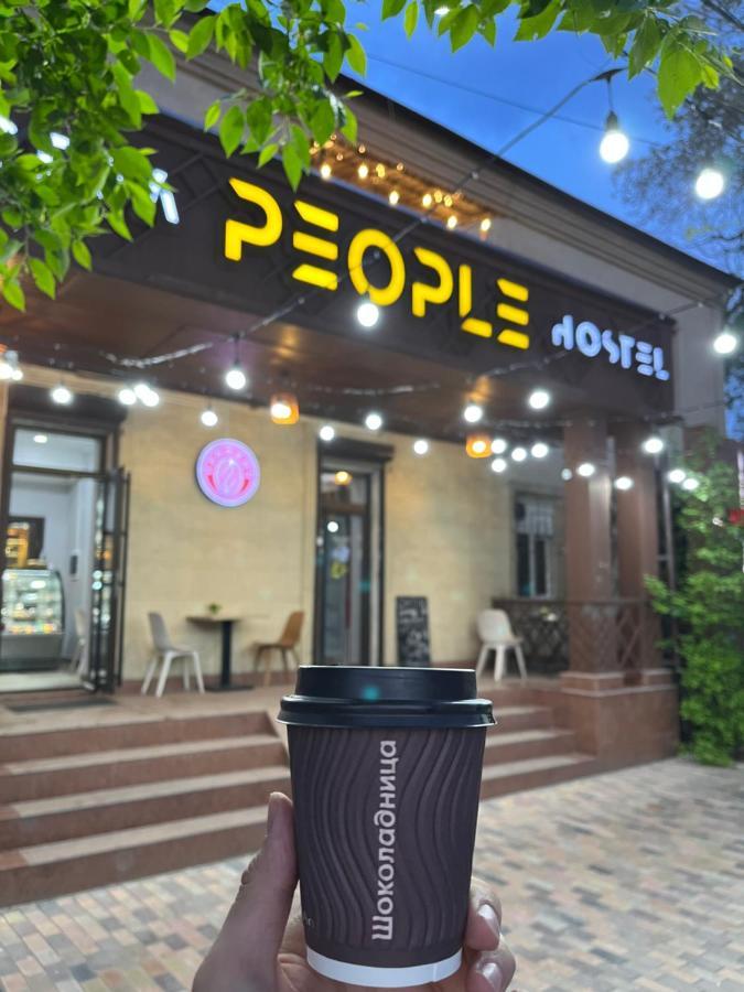 People Hostel Бішкек Екстер'єр фото